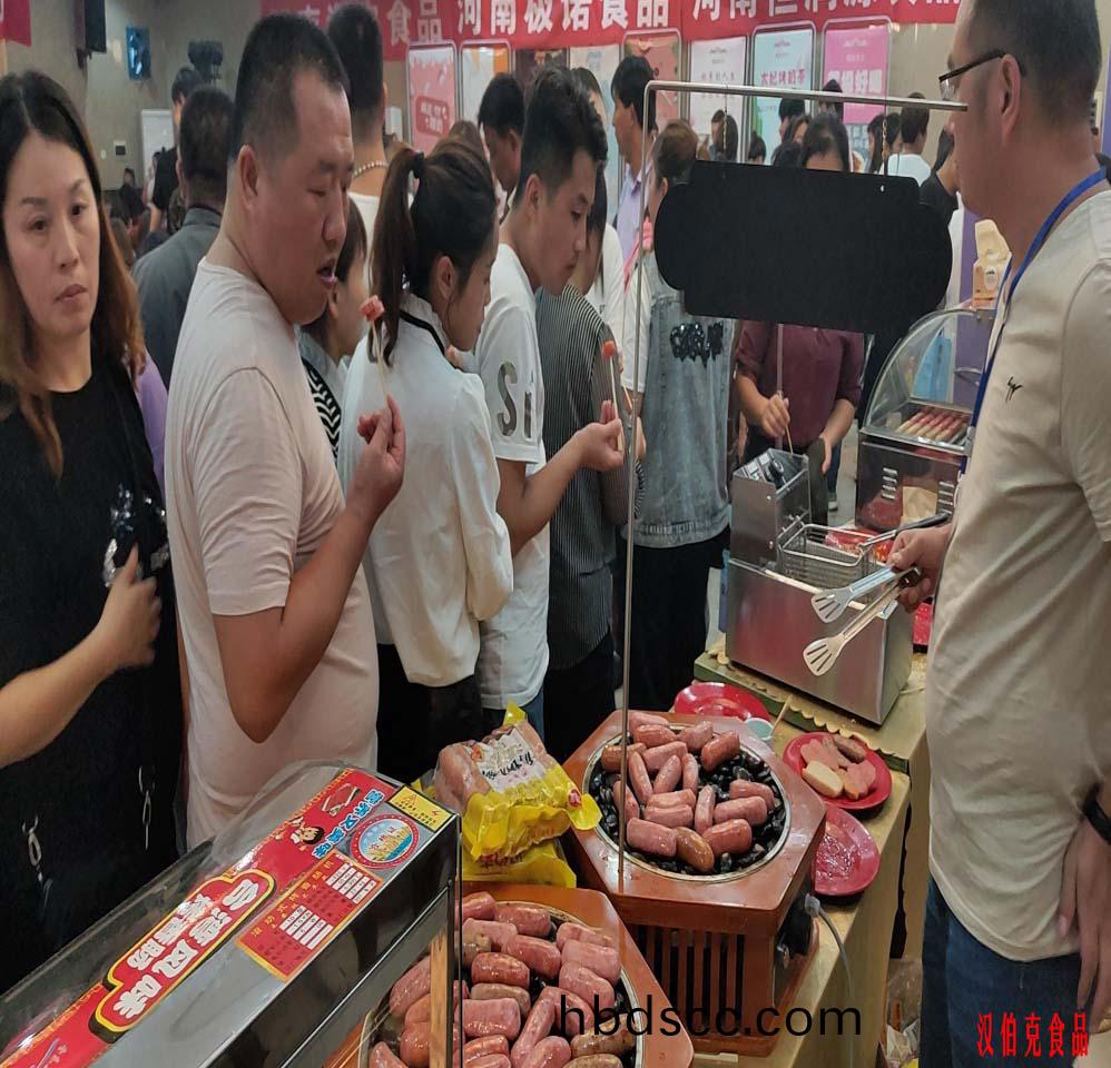 漢伯尅(ke)石(shi)鍋烤腸菏澤活動現場