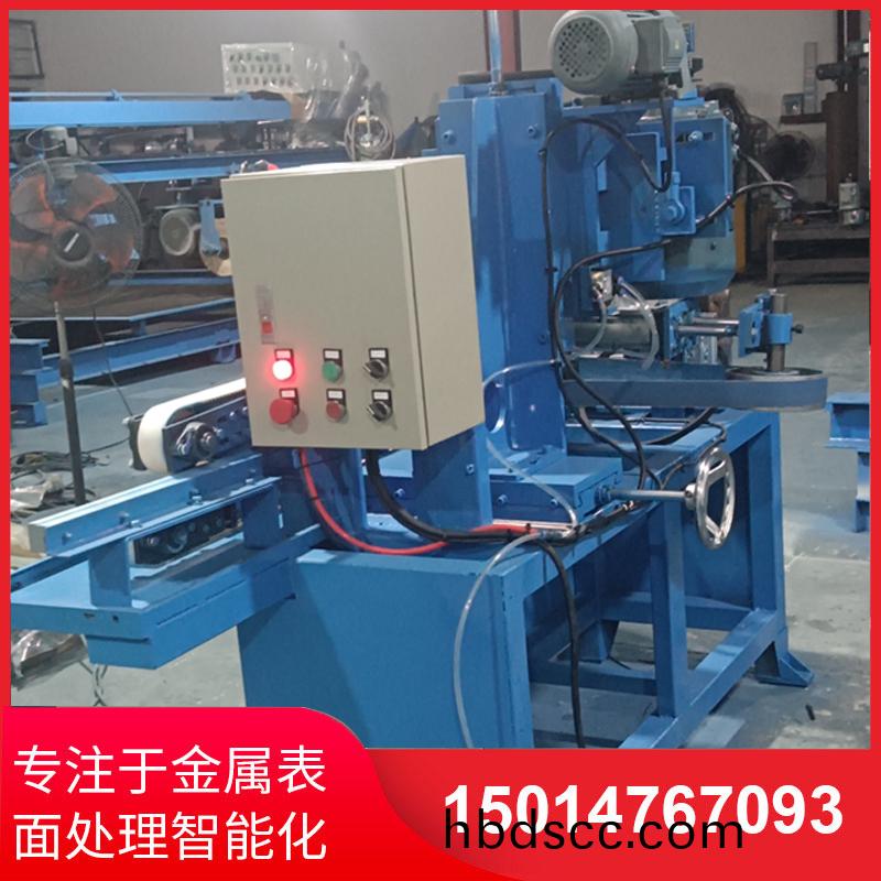 自(zi)動(dong)側麵砂光(guang)機(ji)